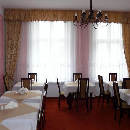 Hotelik Parkowy Legnica Eksteriør billede