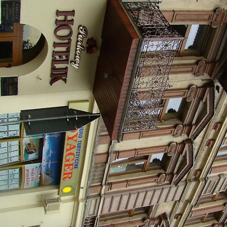 Hotelik Parkowy Legnica Eksteriør billede