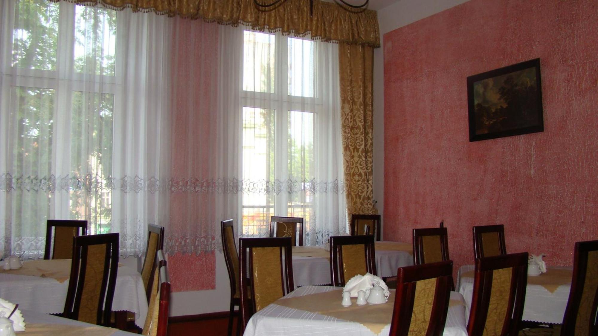 Hotelik Parkowy Legnica Eksteriør billede