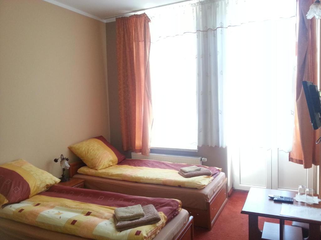 Hotelik Parkowy Legnica Værelse billede