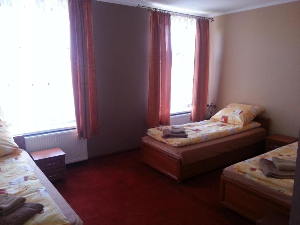 Hotelik Parkowy Legnica Værelse billede
