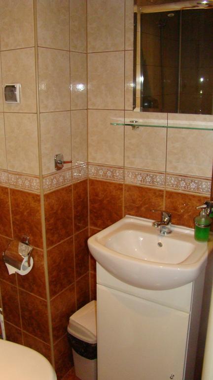 Hotelik Parkowy Legnica Værelse billede
